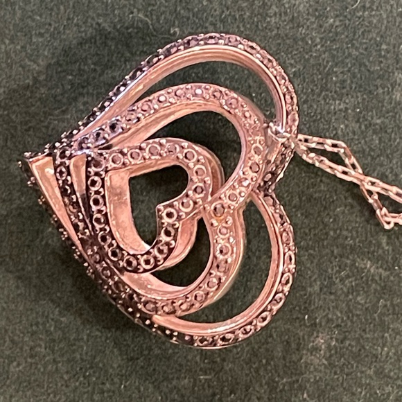 Sparkling triple heart cage style Swarovski pendant. - Picture 3 of 4